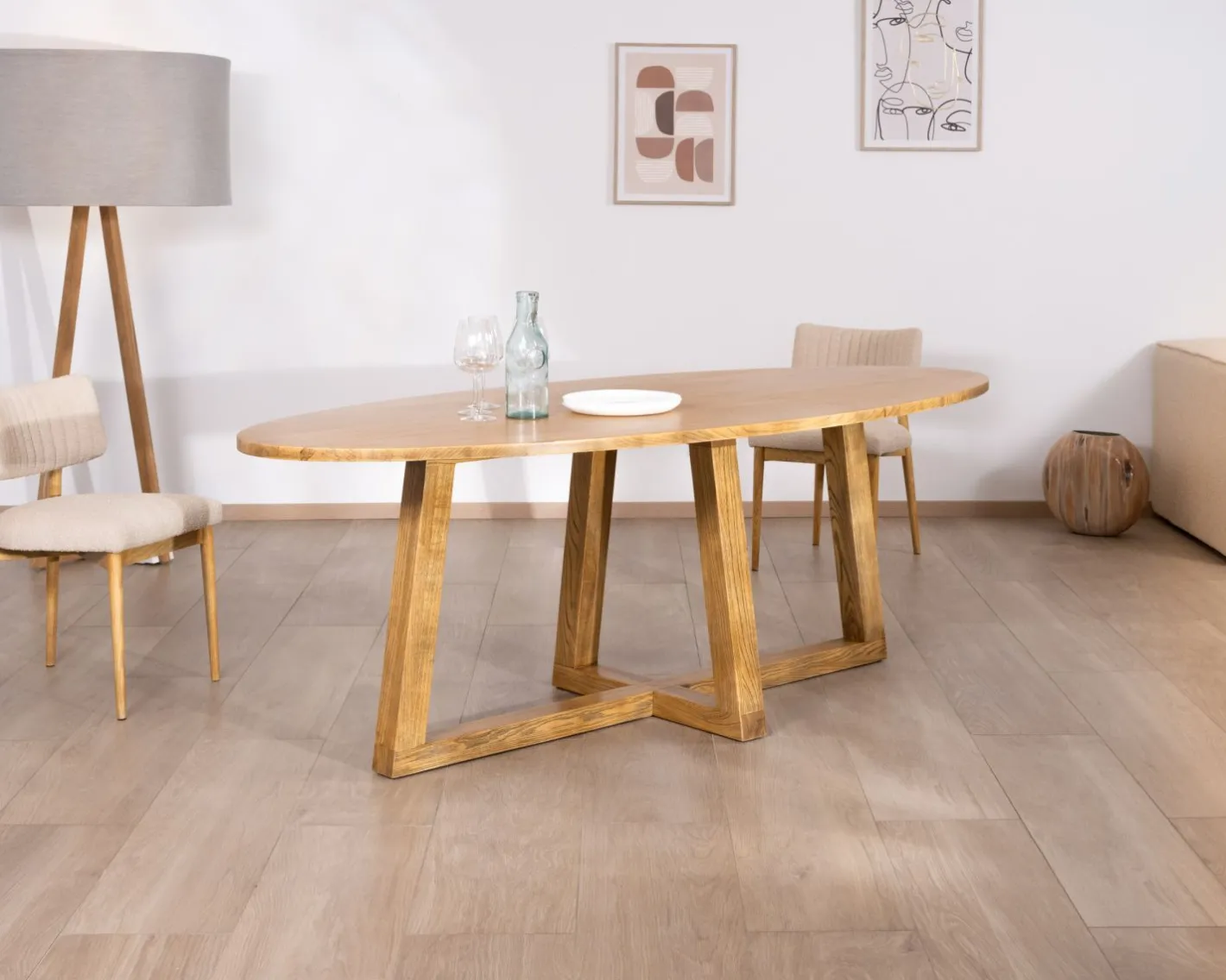 Hot Table de repas elliptique 220 cm en bois "Calypso" avec pieds trapèzes Table À Manger Ronde Ou Ovale