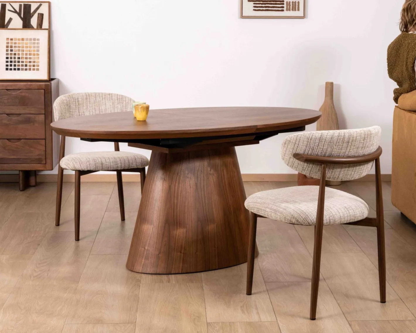 Online Table de repas extensible 160–200 cm teinte noyer "Oria" forme ovale Table À Manger Ronde Ou Ovale