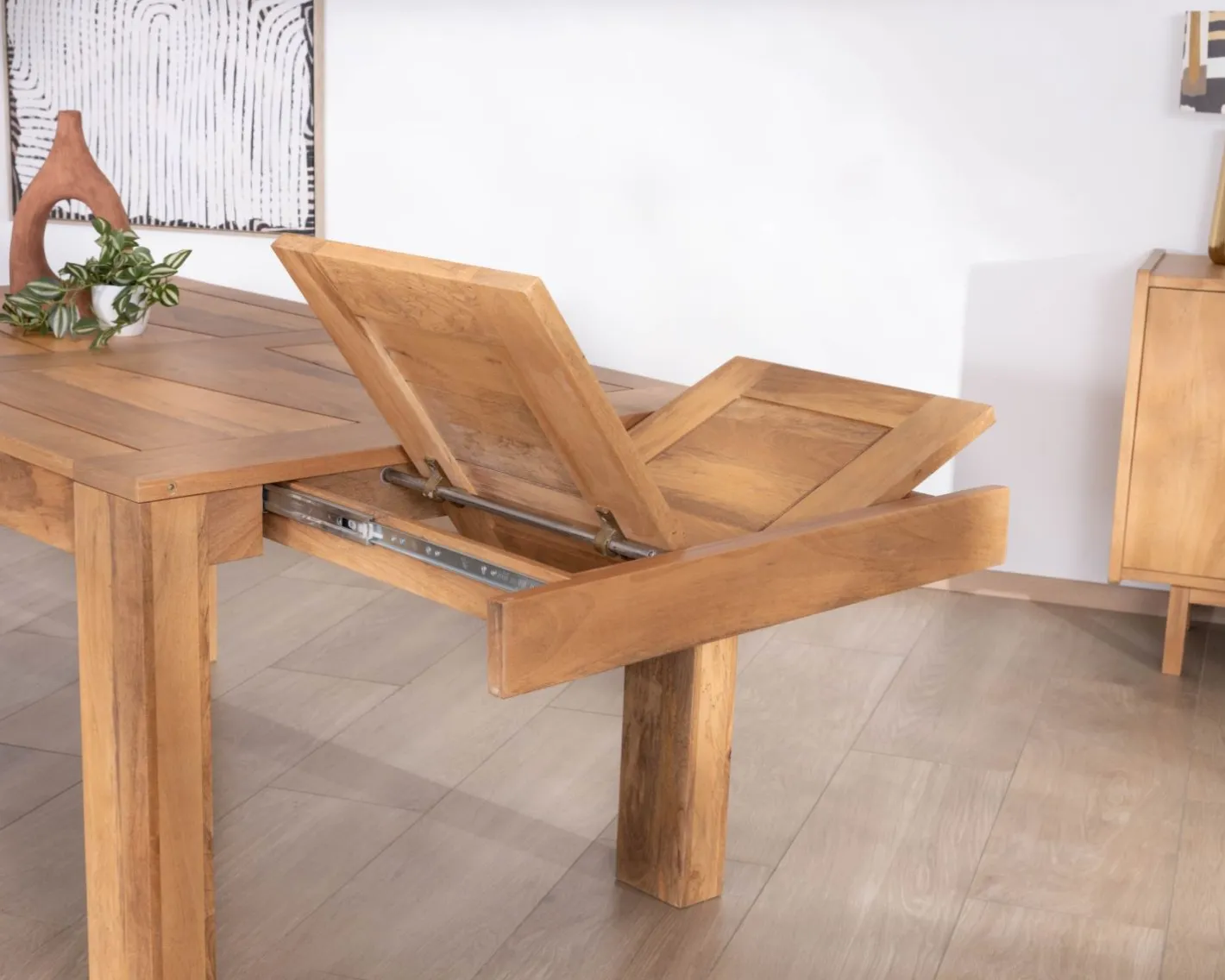 Outlet Table de repas extensible en manguier teinte chêne clair "Jappéo" 160 à 250 cm Table À Manger Rectangulaire