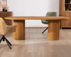 Clearance Table de repas ovale 220 cm et pieds ronds cannelés en chêne huilé 