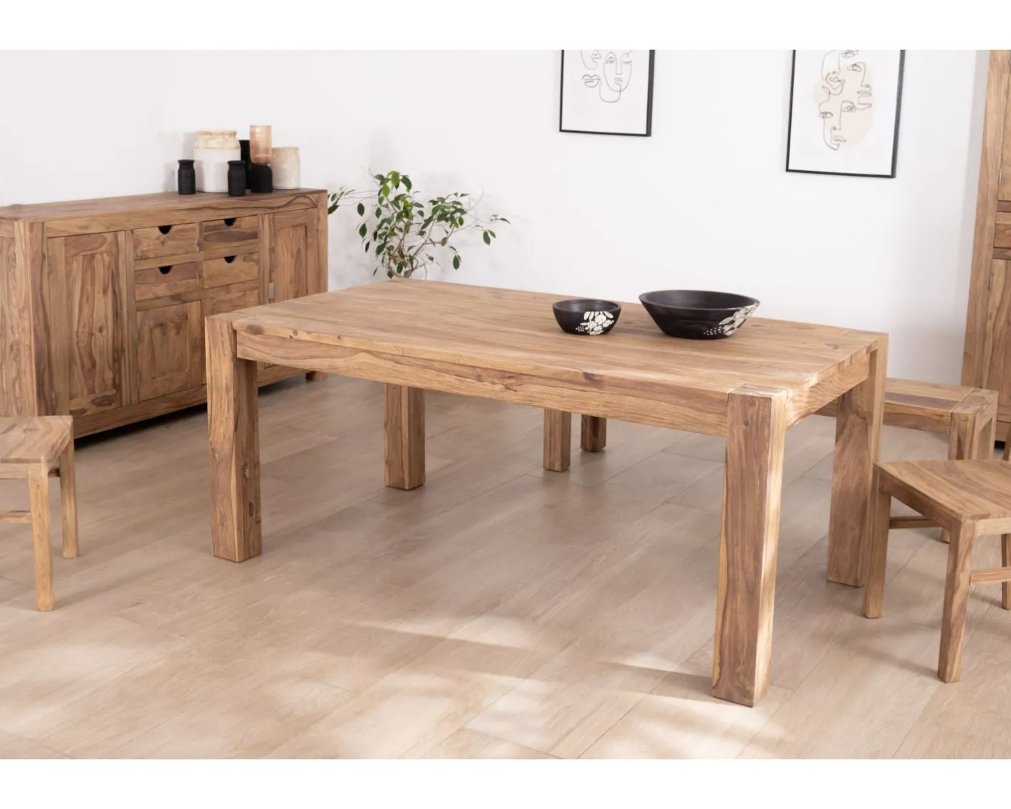 New Table de repas rectangulaire en palissandre "Kalanohé" 160 cm Table À Manger Rectangulaire