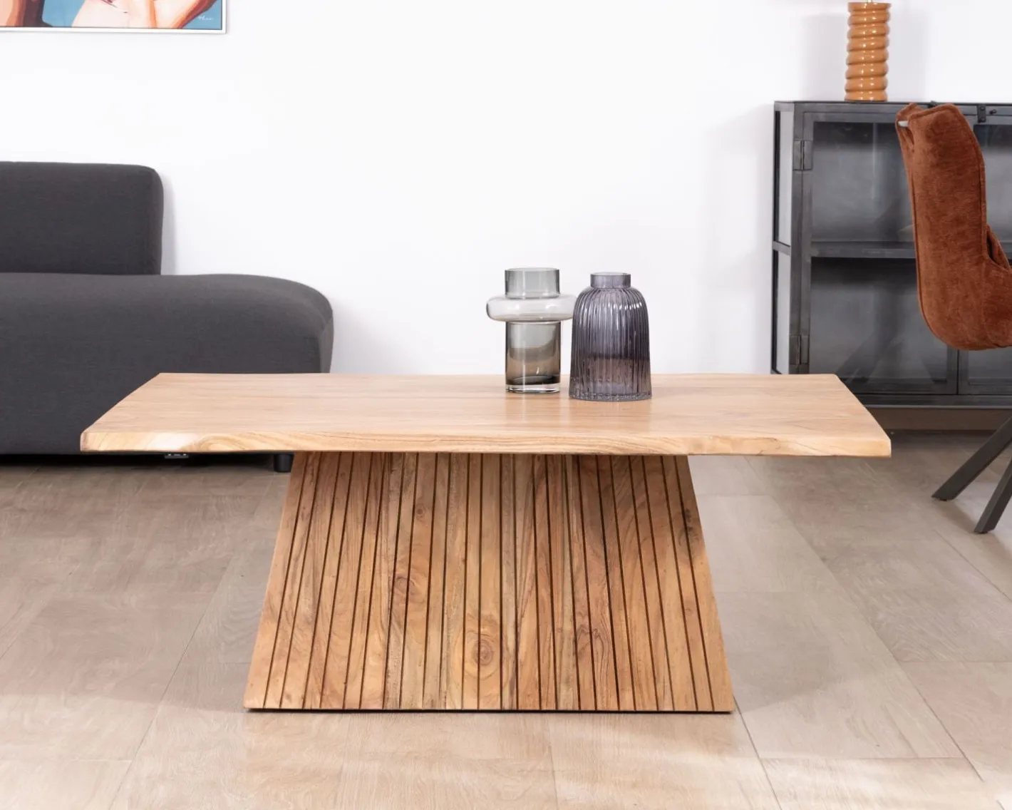 Outlet Table de salon design "Elki" en acacia avec pied central Table Basse Rectangulaire