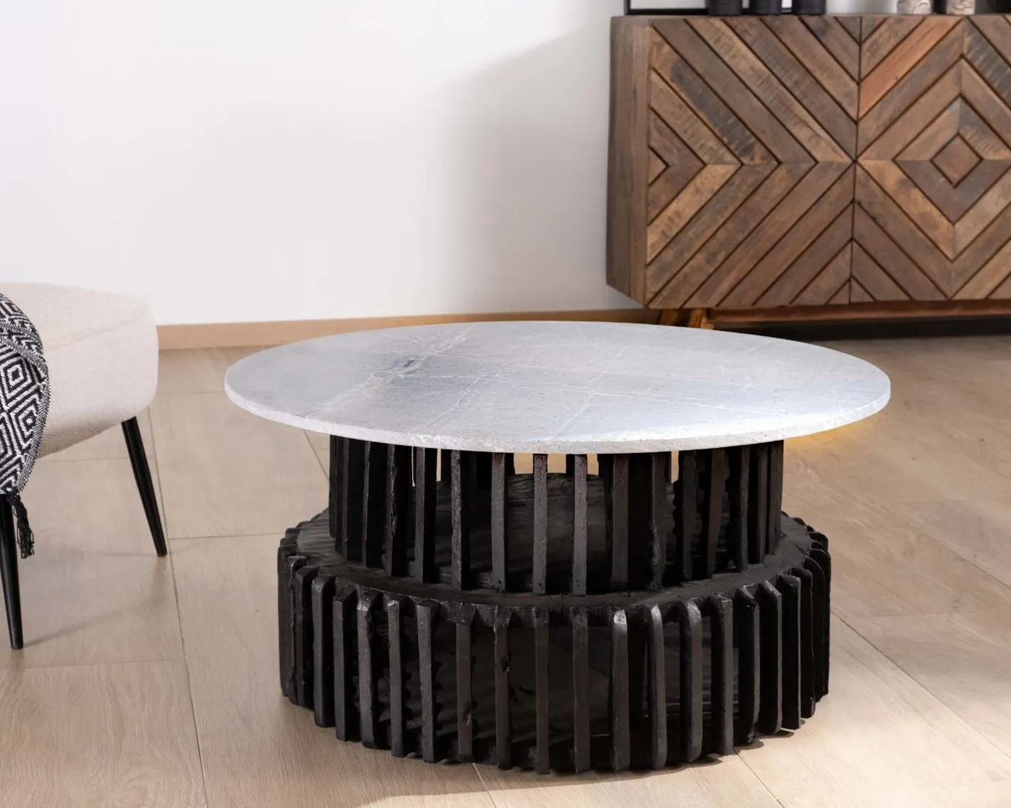 Online Table de salon ronde en bois recyclé et plateau en pierre claire "Népalaise" Table Basse Ovale Ou Ronde