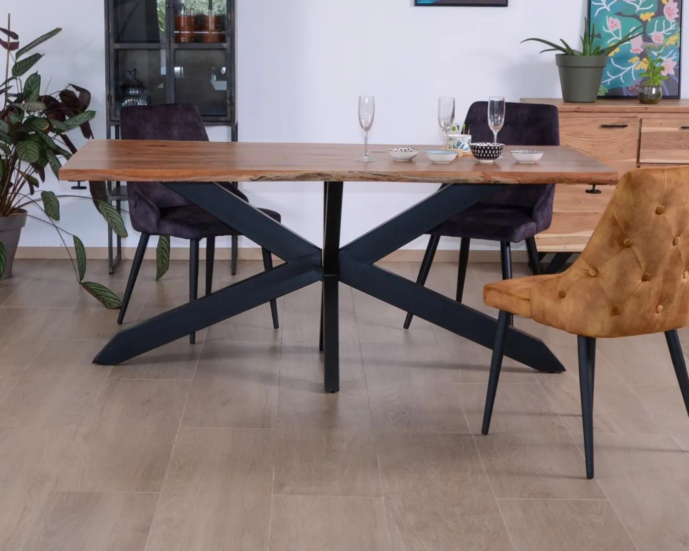 Clearance Table en acacia avec extensions 180-260cm "Alya" Table À Manger Rectangulaire