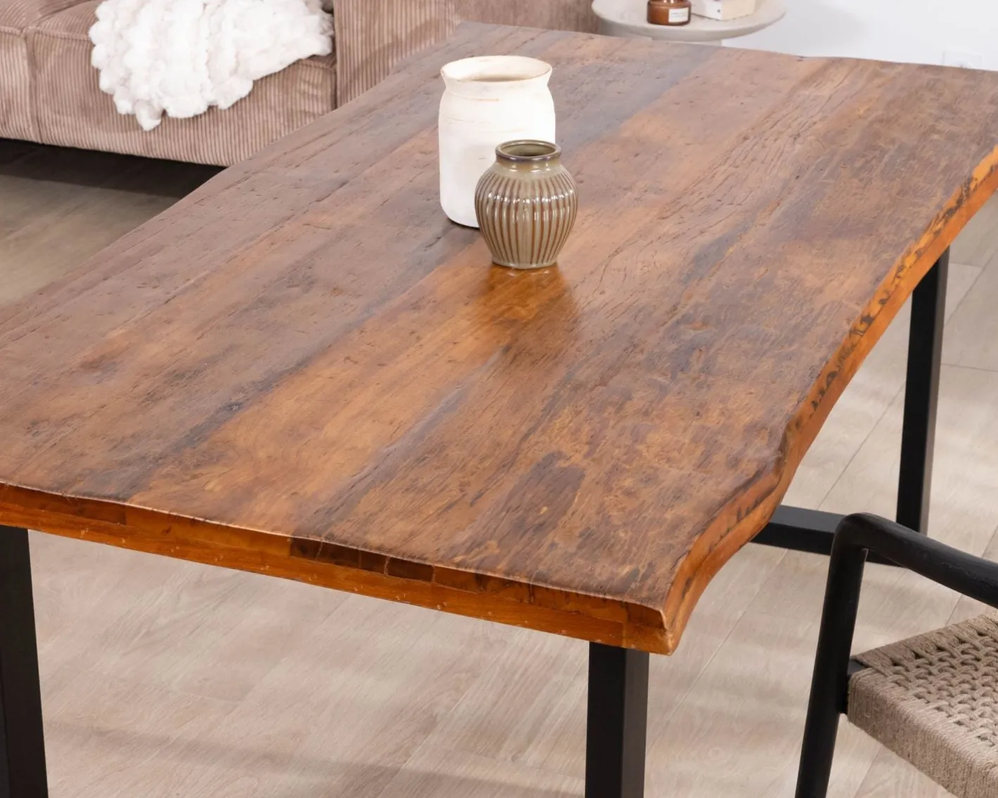 Best Table à manger en bois recyclé et pieds métal noir en U "Alésia" 200 cm Table À Manger Rectangulaire