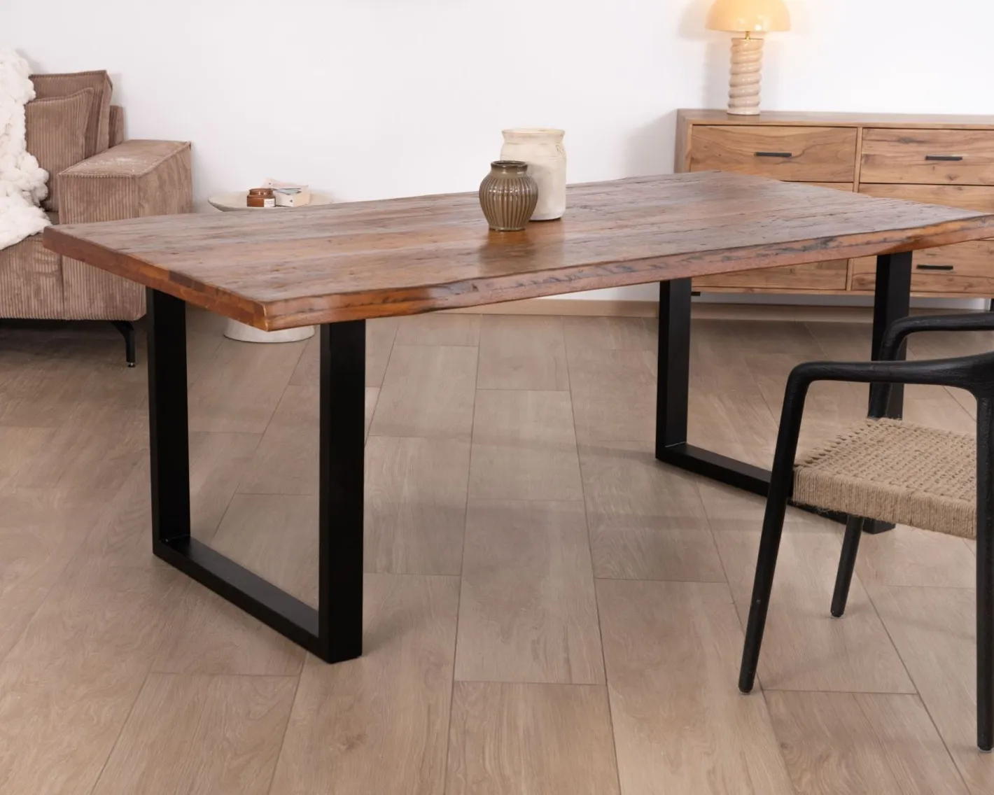 Best Table à manger en bois recyclé et pieds métal noir en U "Alésia" 200 cm Table À Manger Rectangulaire