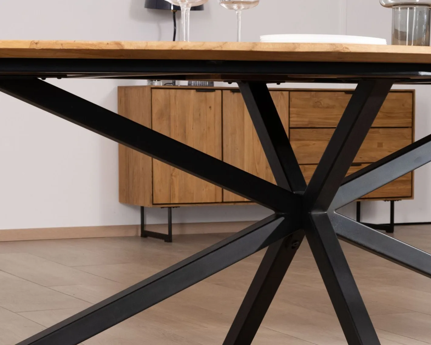 Hot Table à manger XXL 280 cm en teck recyclé et pieds mikado "Bahia" forme bateau Table À Manger Rectangulaire