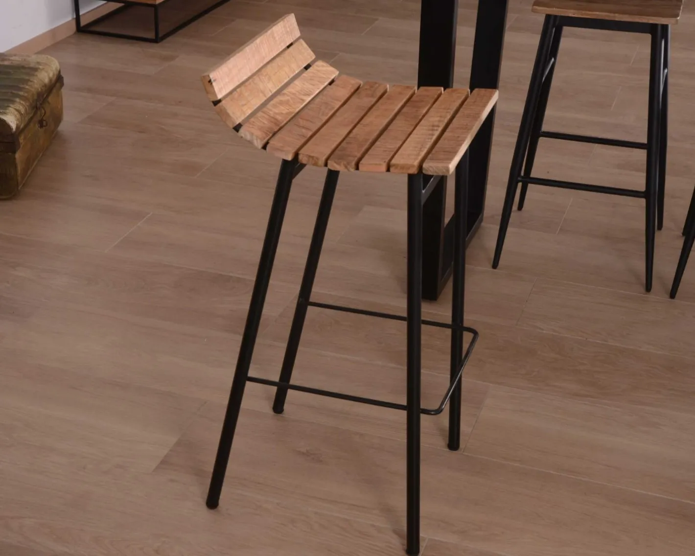 Tabouret de bar design métal et bois massif "Caractère" Chaise De Bar|Tabouret De Bar