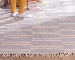 New Tapis rayé bleu clair et crème 