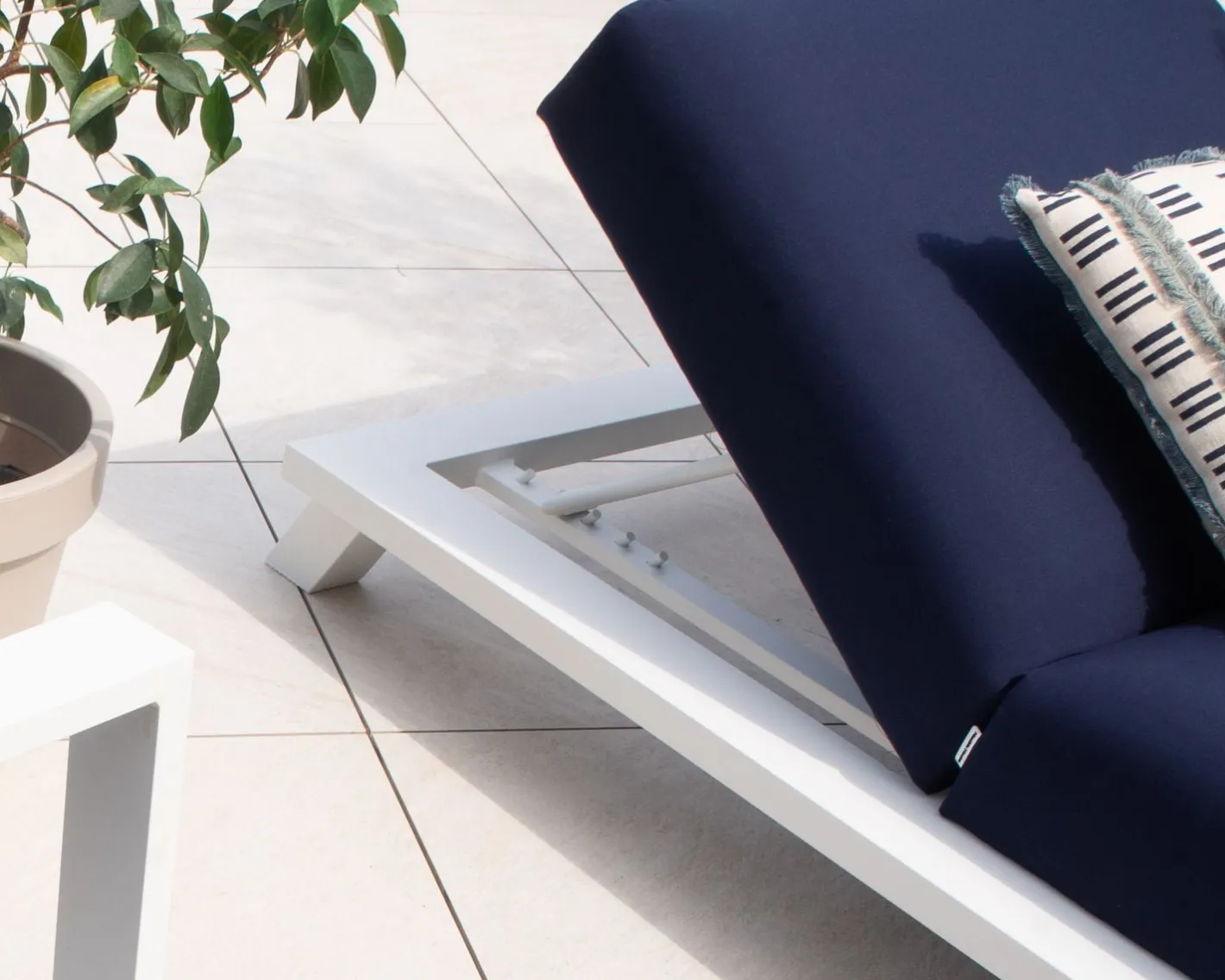 Discount Têtière en tissu bleu pour chaise longue "Nusa Pedina" Bain De Soleil