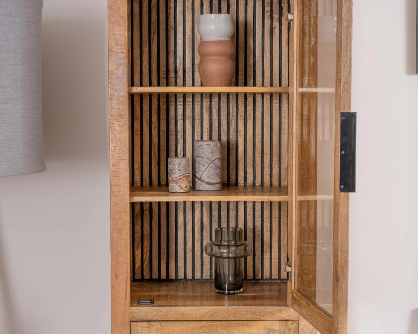 Best Vitrine 2 portes en manguier "Manoha" avec façade décor réversible Vitrine Et Argentier|Buffet Et Bahut